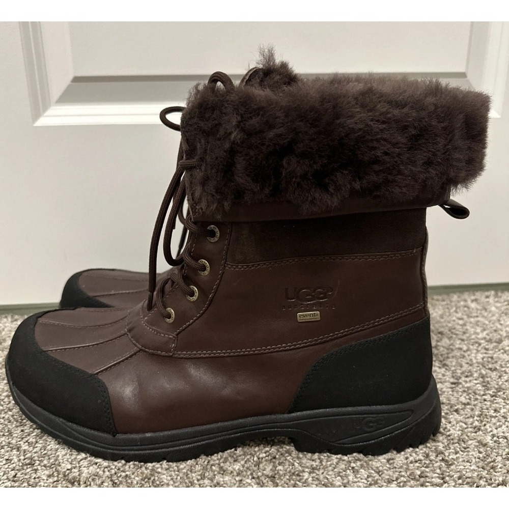 UGG‎ Australia Mens 10.5 Brown Leather Shearling Winter Boots Vibram Waterproof